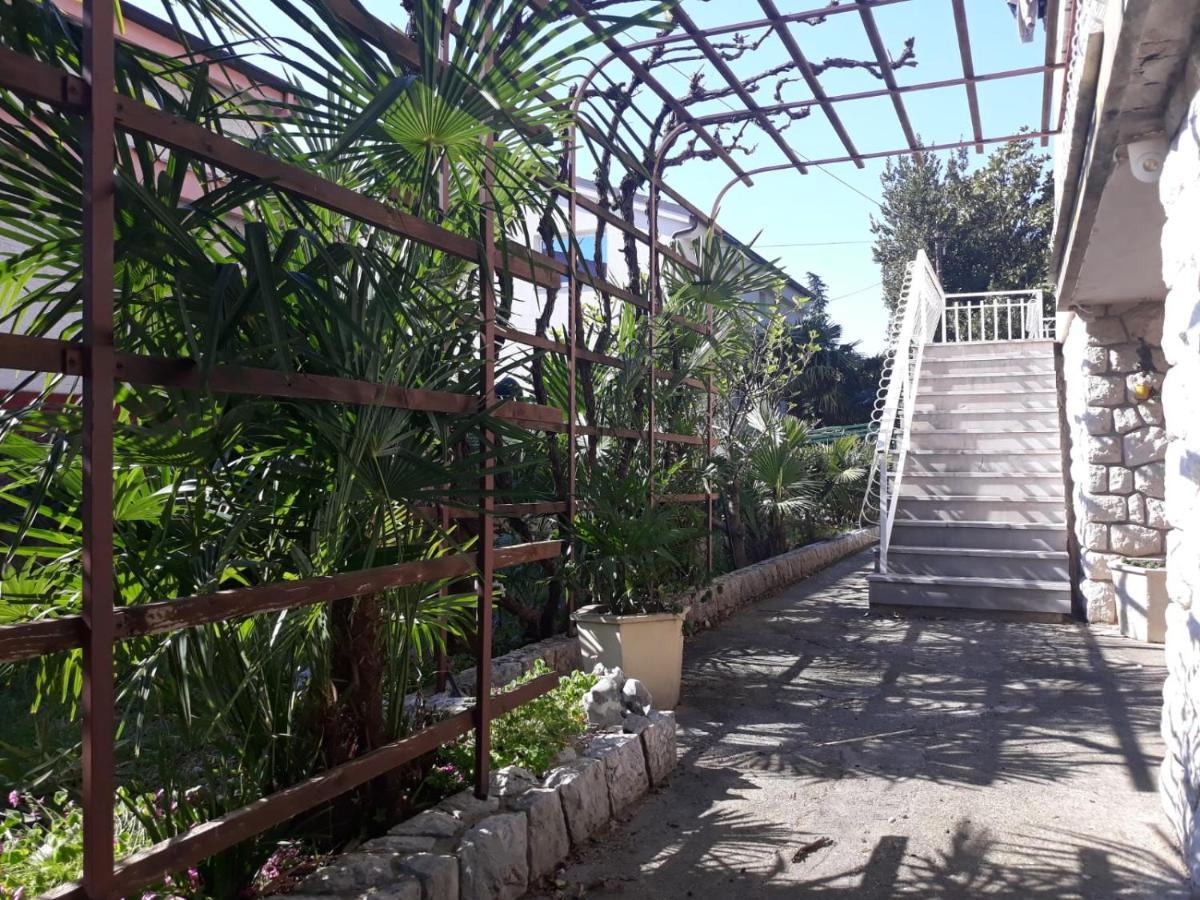 Vesna Apartment Crikvenica Bagian luar foto