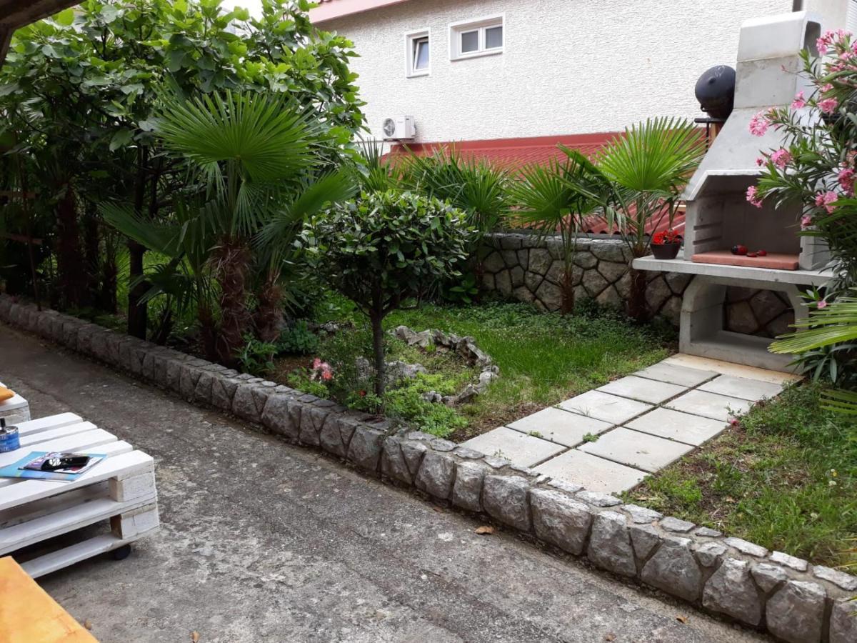 Vesna Apartment Crikvenica Bagian luar foto